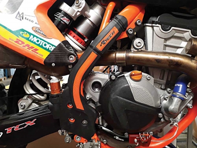 Rtech Grip Rahmenschützer für KTM SX/F 16-18, EXC 17-19 Schwarz Orange